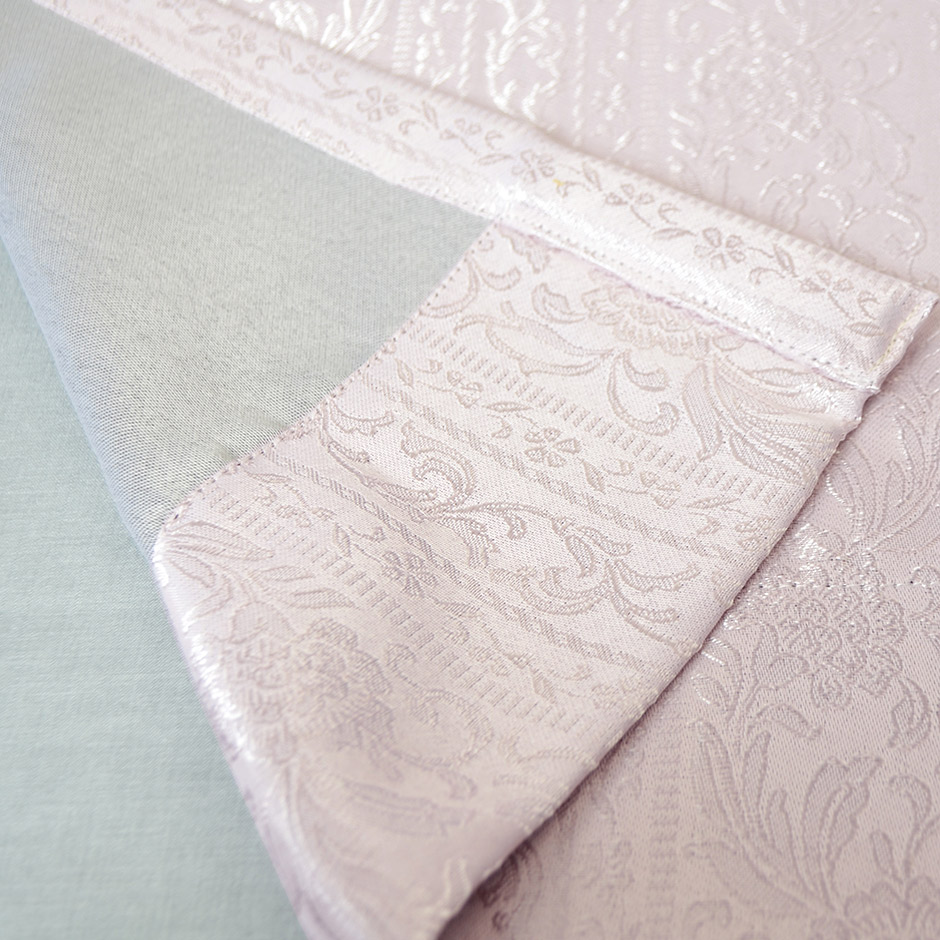 クラシカルな柄をジャガード織りで表現した3級遮光カーテン　ＷＷＪ-1159