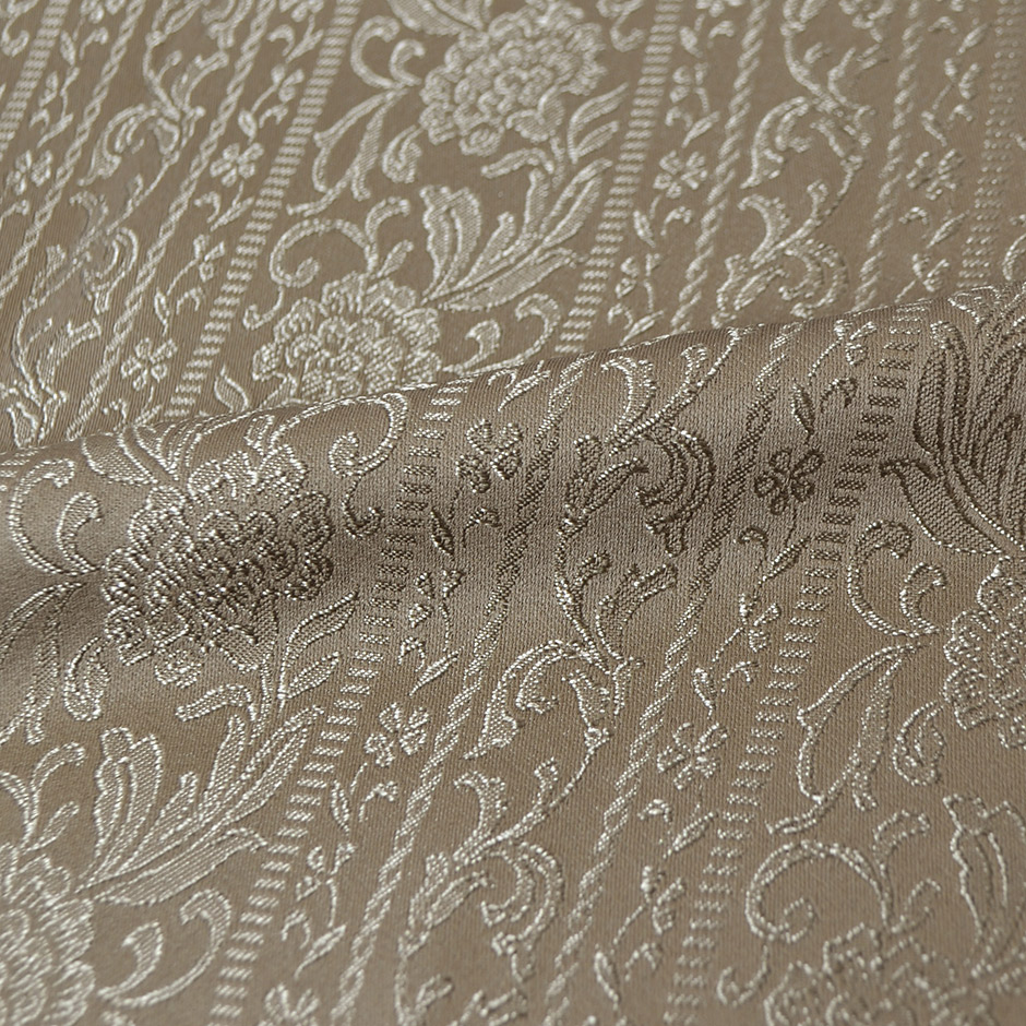 クラシカルな柄をジャガード織りで表現した3級遮光カーテン　ＷＷＪ-1159